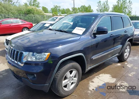 2011 Jeep Grand Cherokee Laredo from USA, damaged, VIN 1J4RR4GG0BC556571